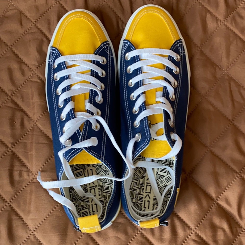 Men’s Skicks Georgia Tech Tennis Shoes New 11M
